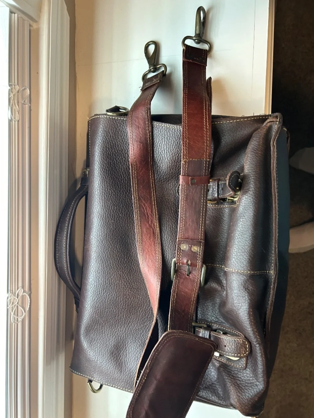Leather laptop messenger bag